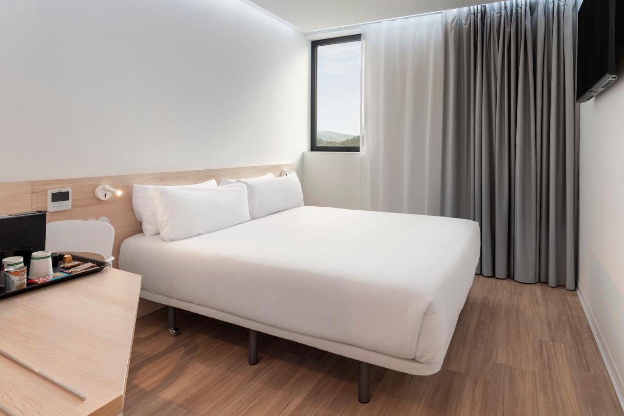 B&B Hotel Famalicao Вила-Нова-ди-Фамаликан Экстерьер фото